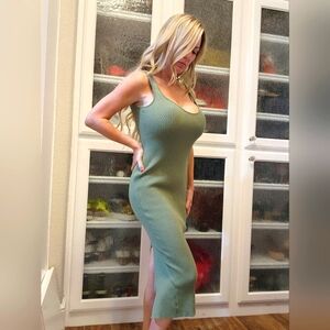 NWOT! Jluxlabel Sage knit CANARA DRESS